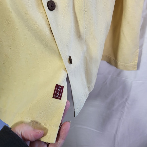 Tommy Bahama Relax Mens Large Yellow Silk Jacquard Short Sleeve Camp Shirt 494 - Picture 2 of 6